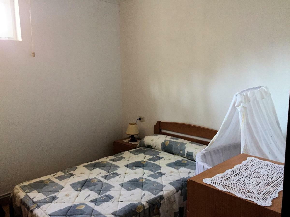 Apartamentos Monica °3 O Pindo Eksteriør bilde